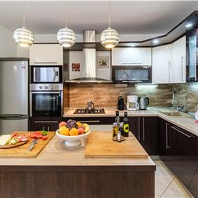 6 bedroom villa with pool in Milna, Brac Island sleeps 11